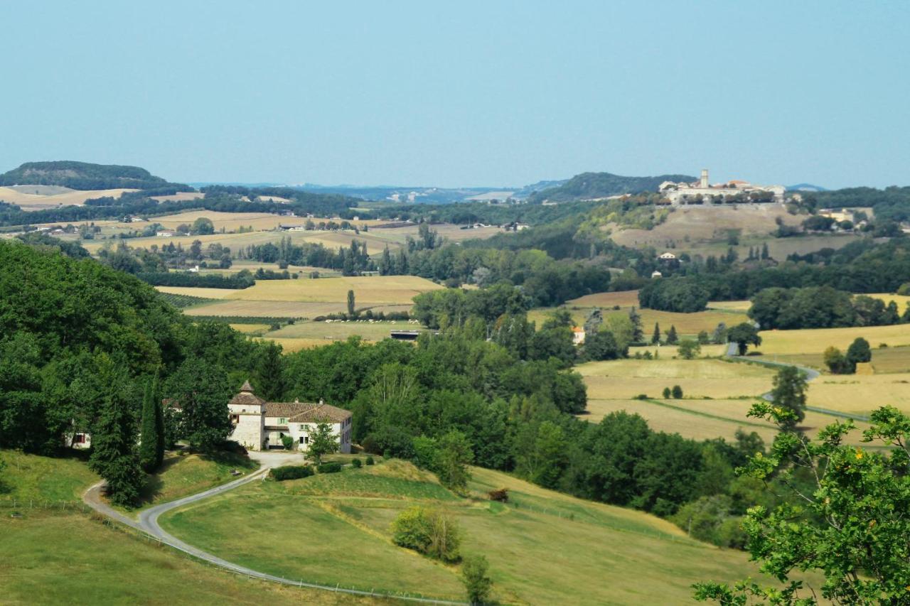Manoir Le Moulinal47 - Vue Panoramique Hotel Courbiac Bagian luar foto