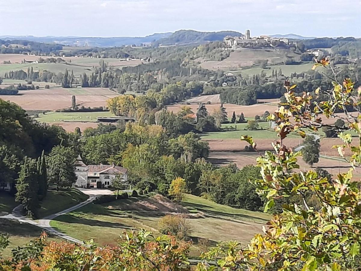 Manoir Le Moulinal47 - Vue Panoramique Hotel Courbiac Bagian luar foto