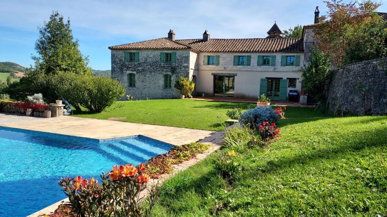 Manoir Le Moulinal47 - Vue Panoramique Hotel Courbiac Bagian luar foto