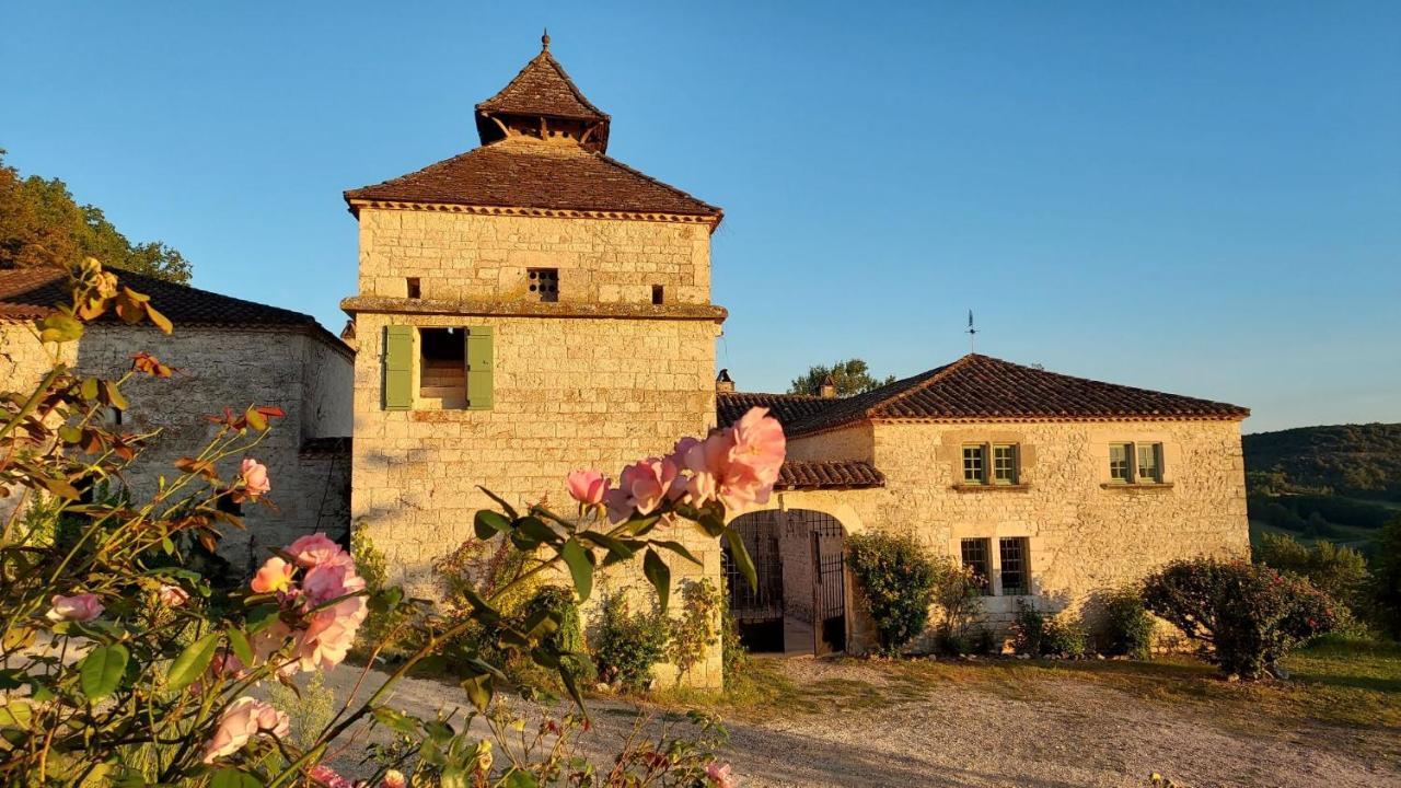 Manoir Le Moulinal47 - Vue Panoramique Hotel Courbiac Bagian luar foto