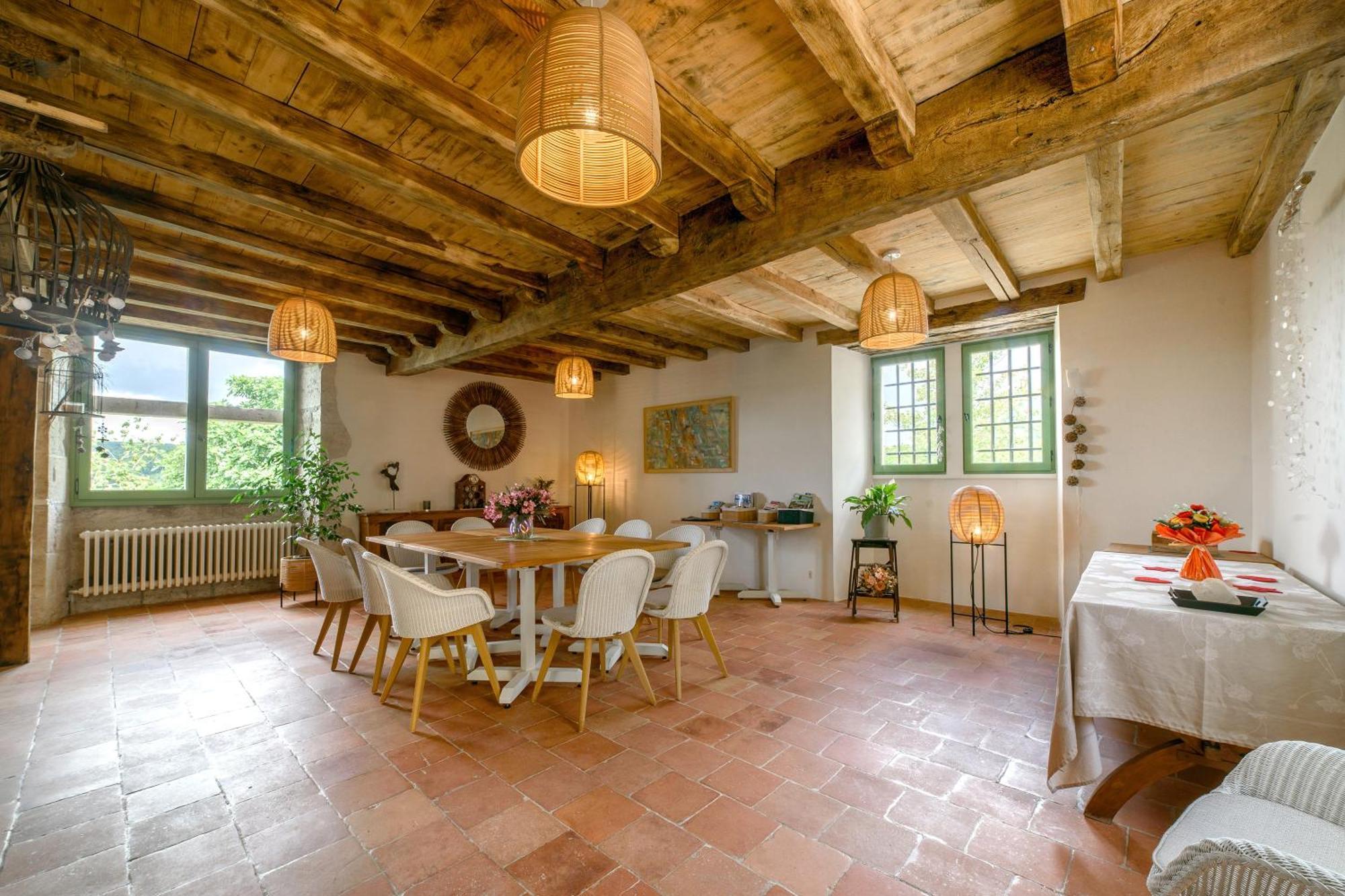 Manoir Le Moulinal47 - Vue Panoramique Hotel Courbiac Bagian luar foto